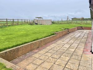 Photo 25- click for photo gallery